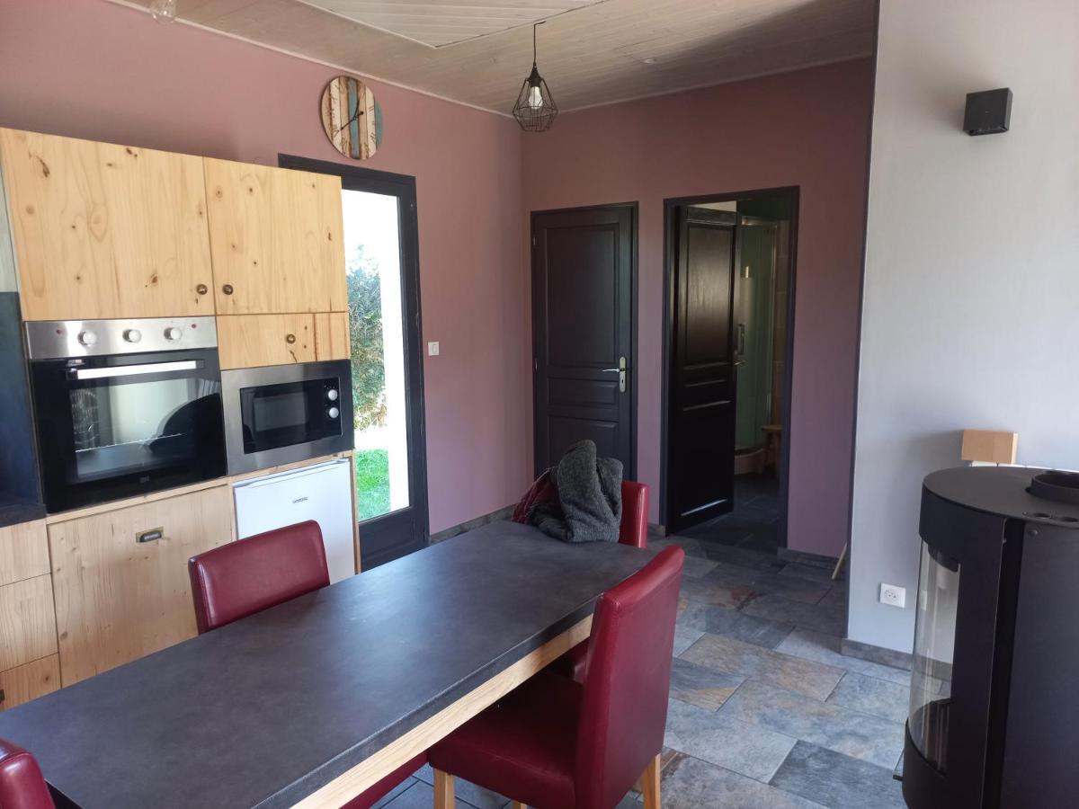 Gite Avec Option Bien-Etre Sur La Veloscenie Montigny-le-Chartif Exteriér fotografie