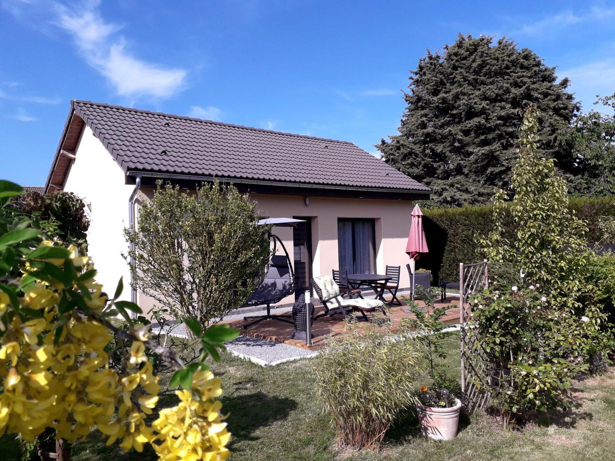 Gite Avec Option Bien-Etre Sur La Veloscenie Montigny-le-Chartif Exteriér fotografie